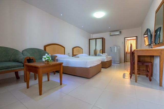 Golden House Service And Apartment ระยอง ภายนอก รูปภาพ